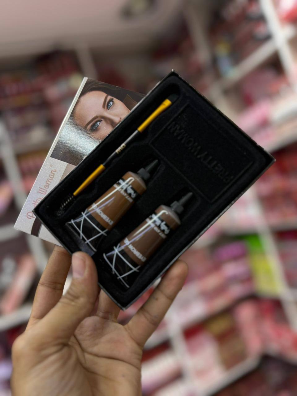 بوكس تاتو الحواجب